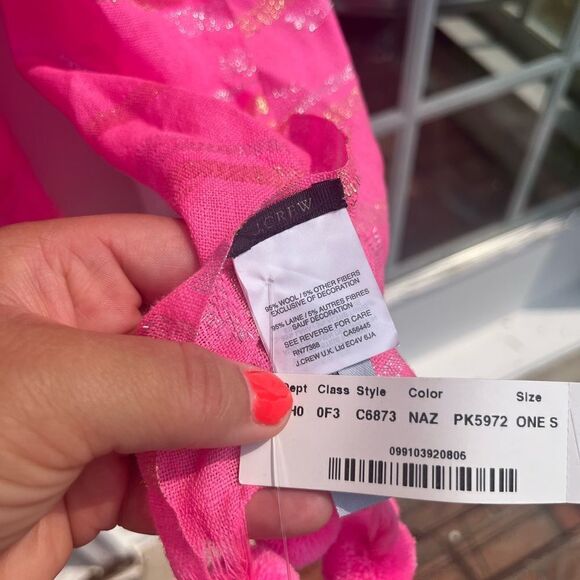J Crew Hot Pink Metallic Pompom Scarf NWT - Picture 2 of 8